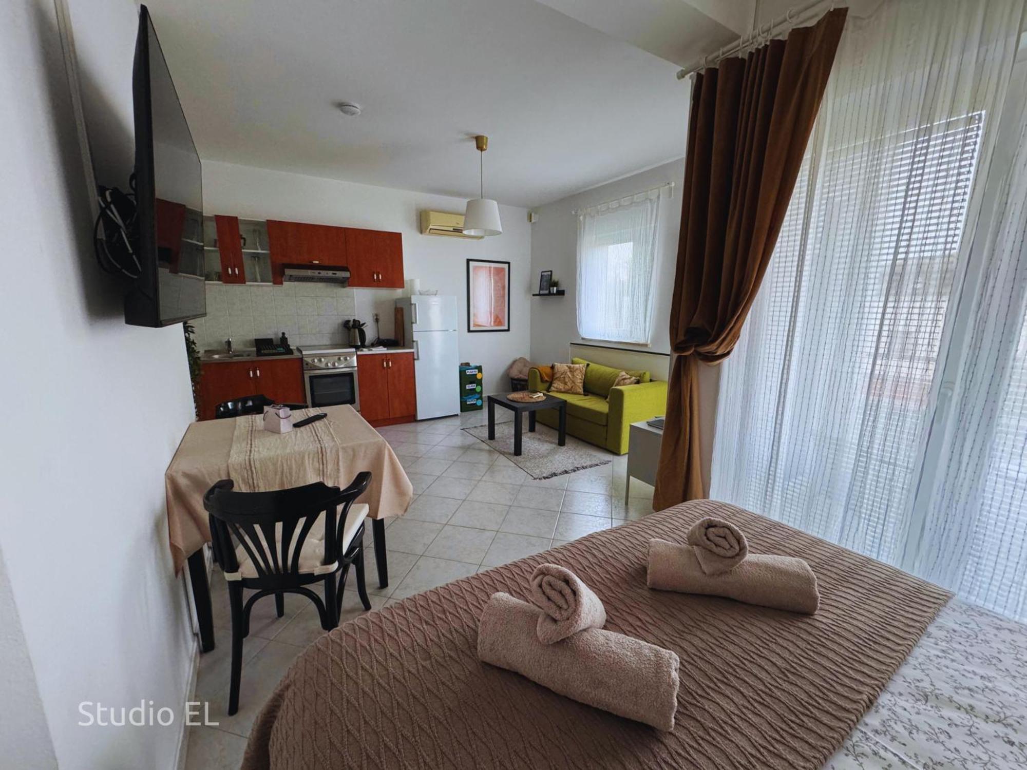 Apartments Ali & El - Perfect For Couples Rovinj Exterior photo