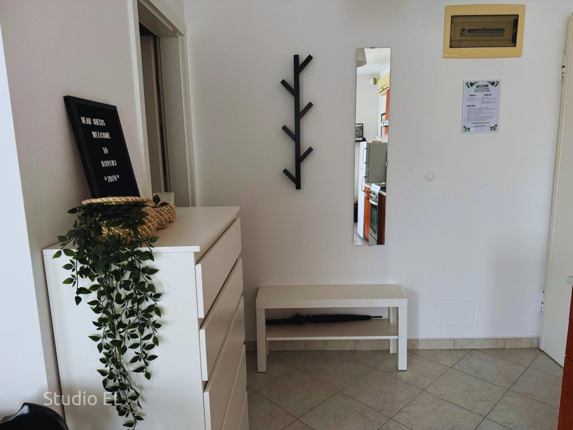 Apartments Ali & El - Perfect For Couples Rovinj Exterior photo