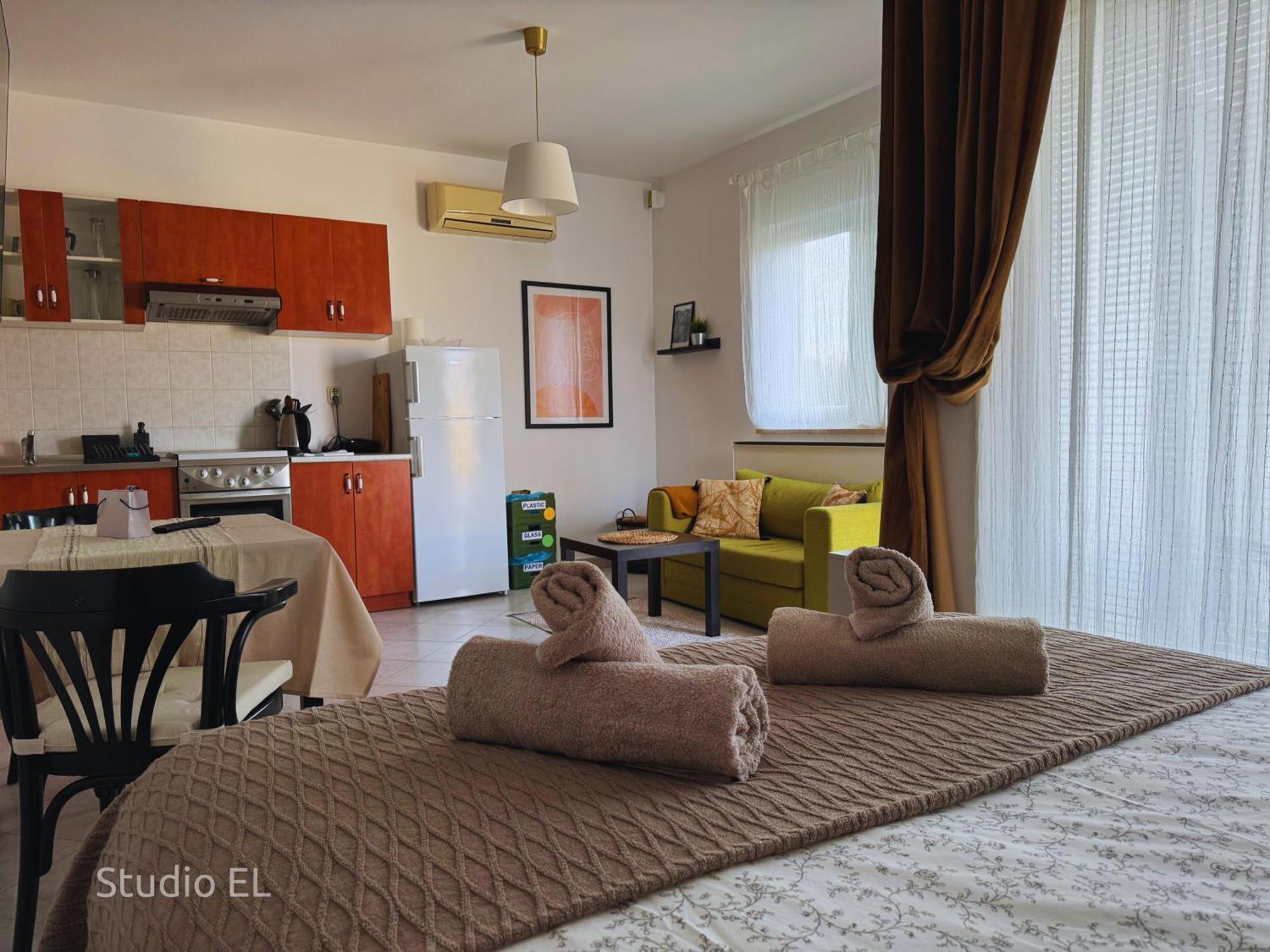 Apartments Ali & El - Perfect For Couples Rovinj Exterior photo