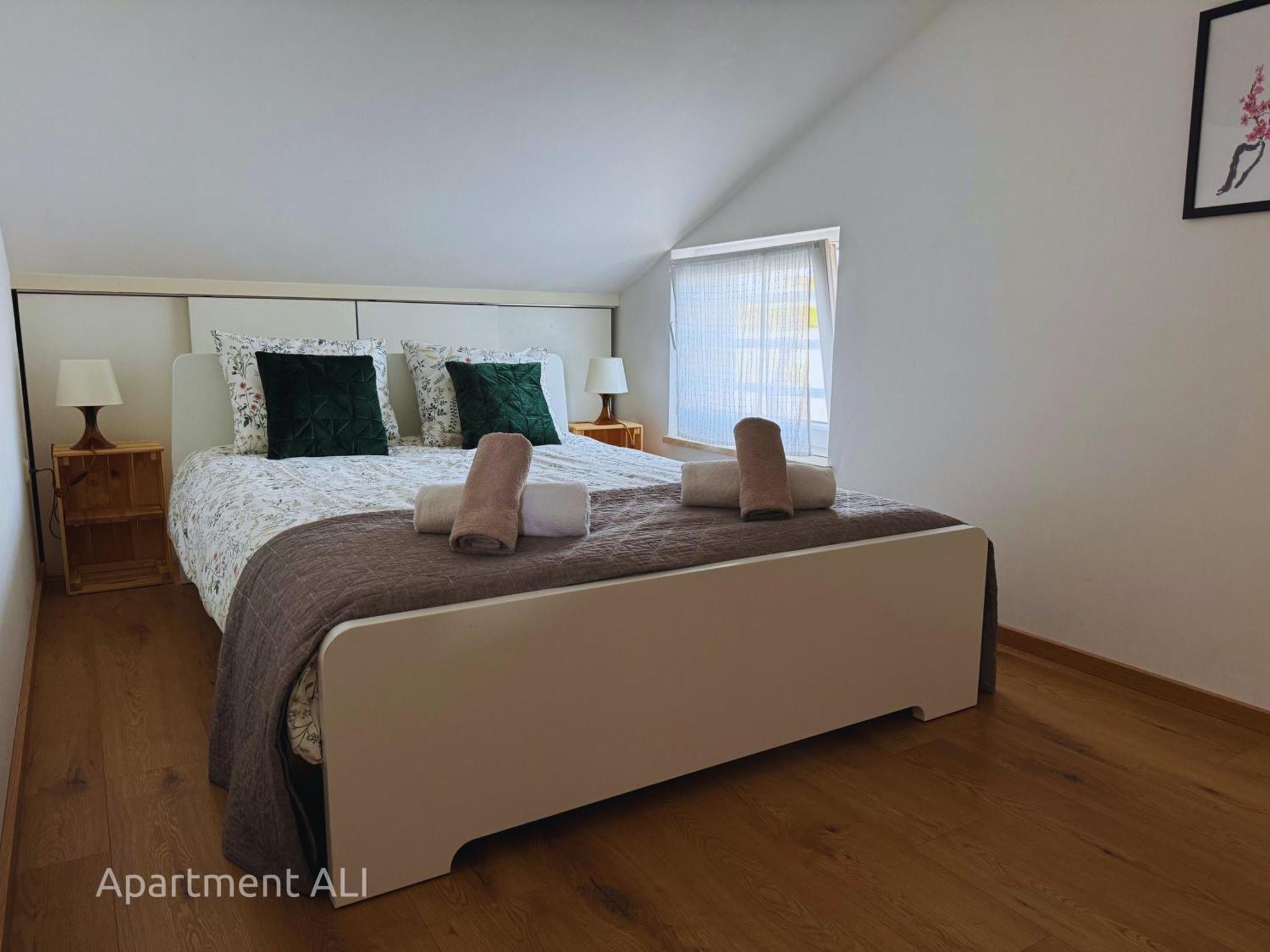 Apartments Ali & El - Perfect For Couples Rovinj Exterior photo