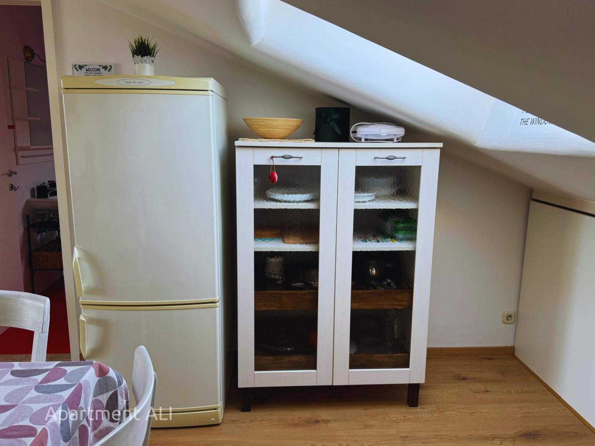 Apartments Ali & El - Perfect For Couples Rovinj Exterior photo