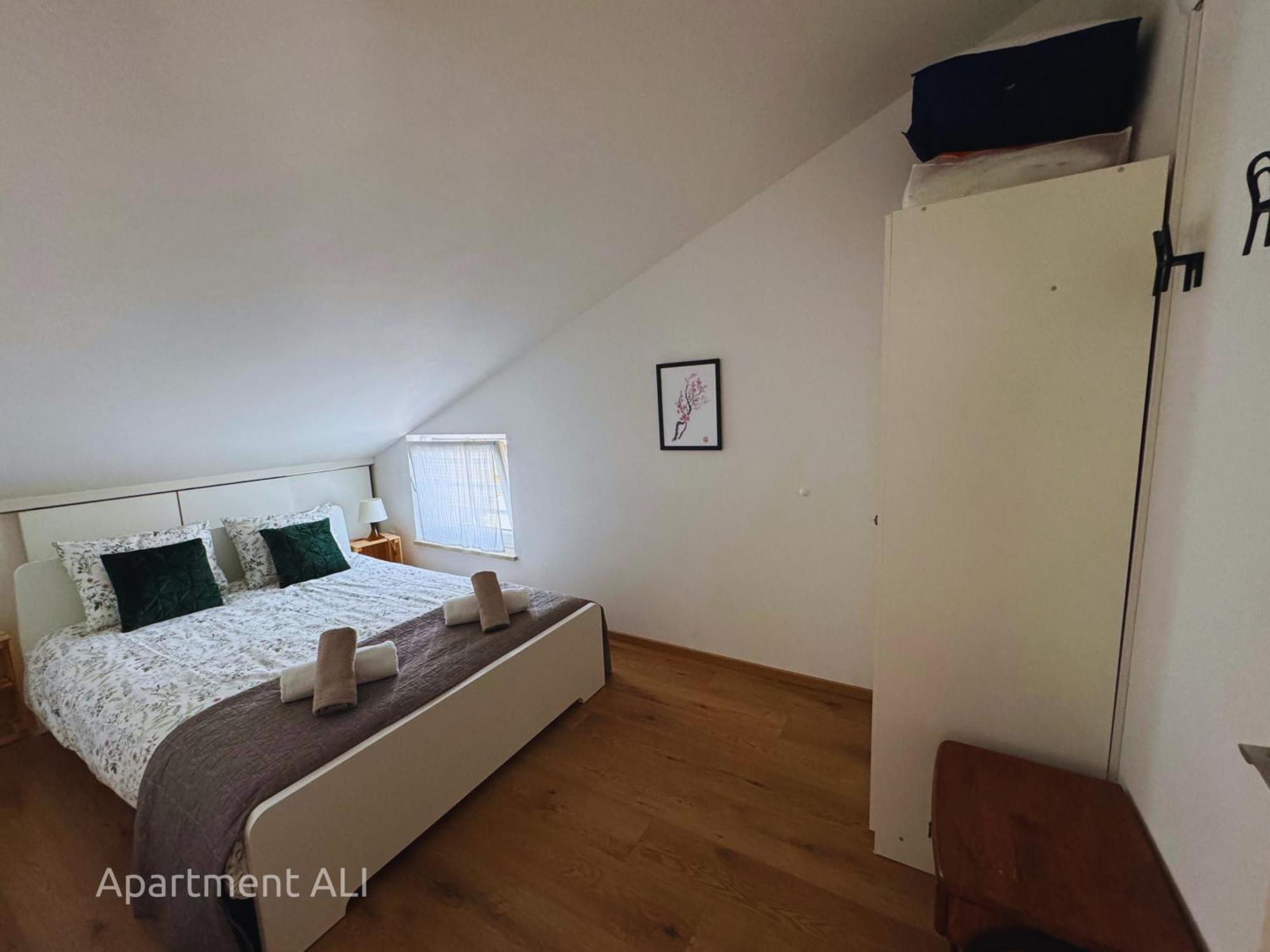 Apartments Ali & El - Perfect For Couples Rovinj Exterior photo